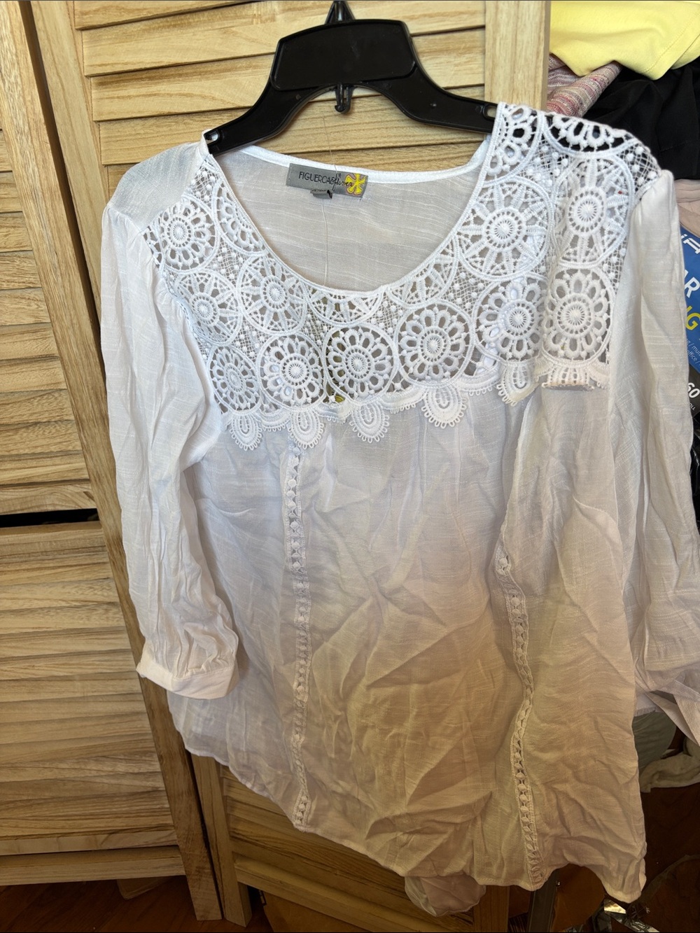 Figueroa and Flowet White Crochet Yoke Women's Blouse 1X NWT